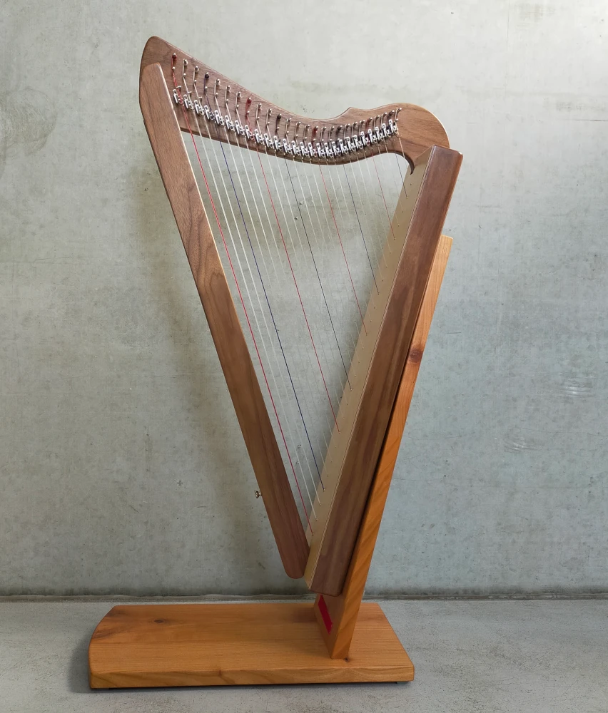 Fullsicle™ Harp Special Edition in Nussbaum