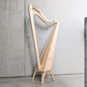 „Hamburg“ #504 in Ahorn - Silkgut Besaitung