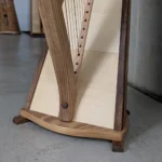 „Michel“ #536 un Nussbaum – Savarez Carbon Besaitung