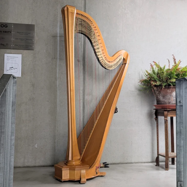 Venus Grand Concert, Model No. 75