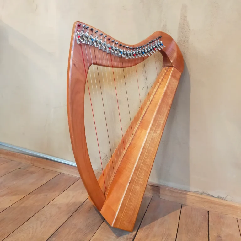 Gebrauchte Hakenharfen