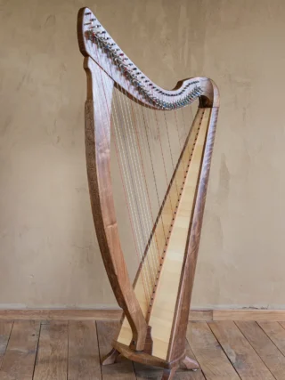 Troubadour 34s